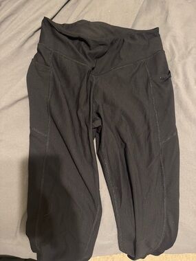 Black Ribbed High-Waist Leggings